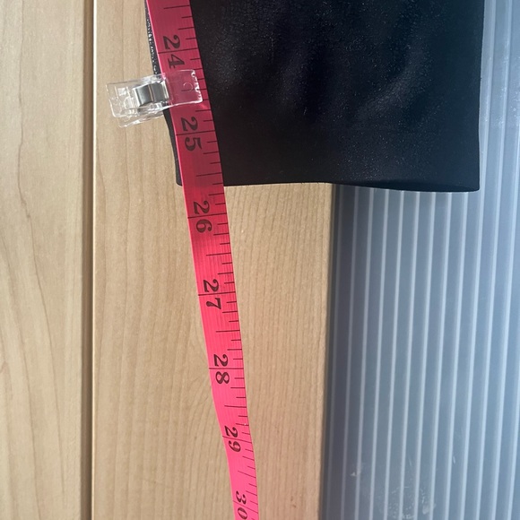 Knix High Rise Legging - Picture 4 of 5